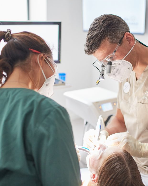 Das Team der dentistei bei der Arbeit